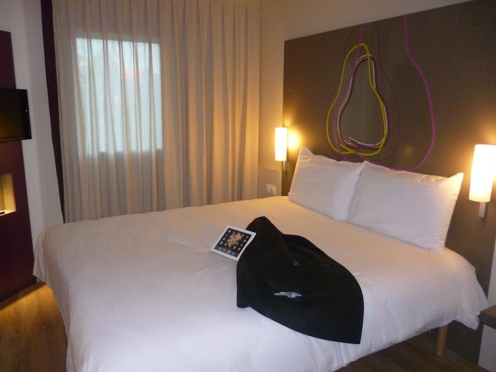 Hotel Ibis Styles Lleida Torrefarrera מראה חיצוני תמונה