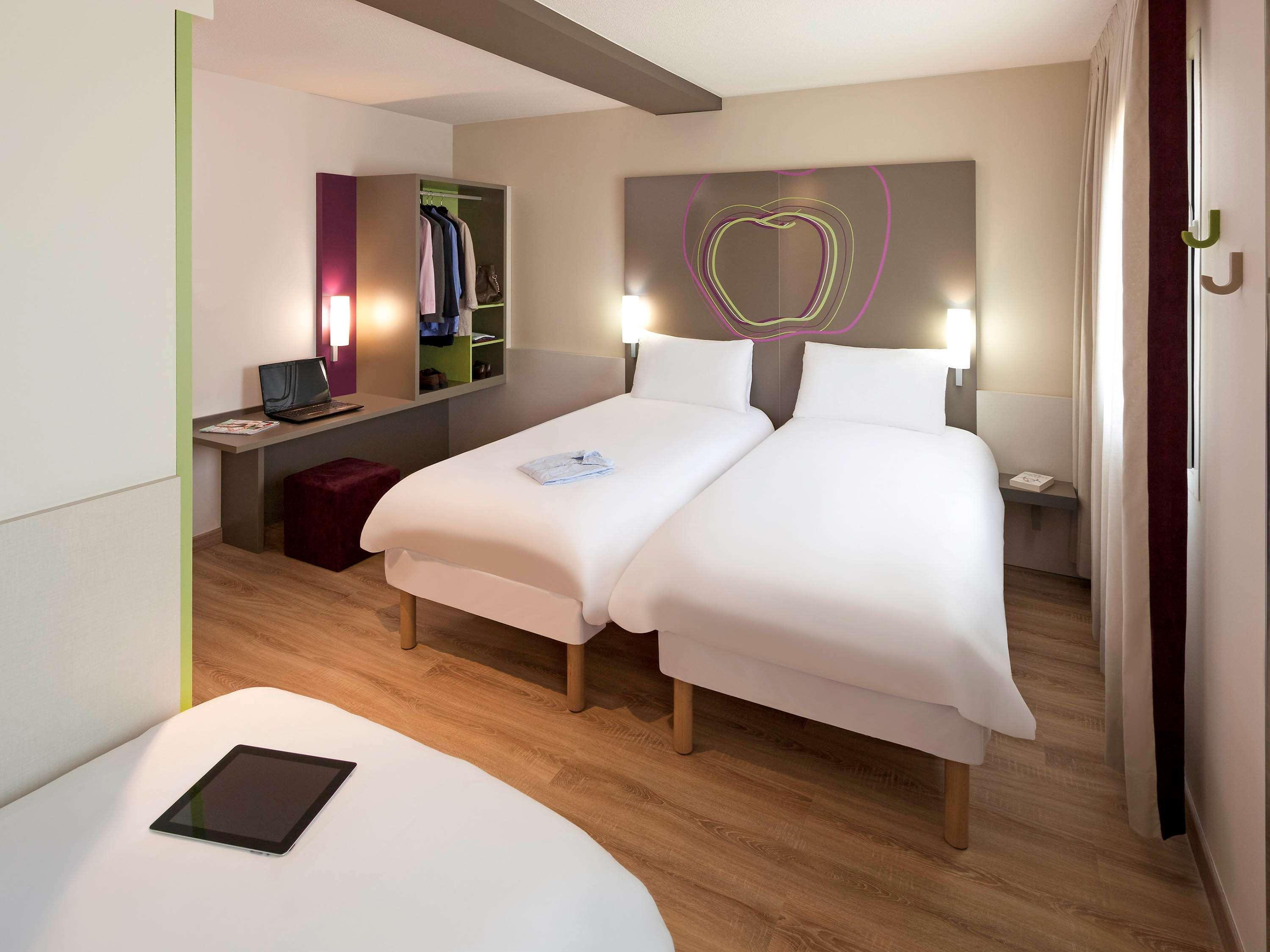 Hotel Ibis Styles Lleida Torrefarrera מראה חיצוני תמונה