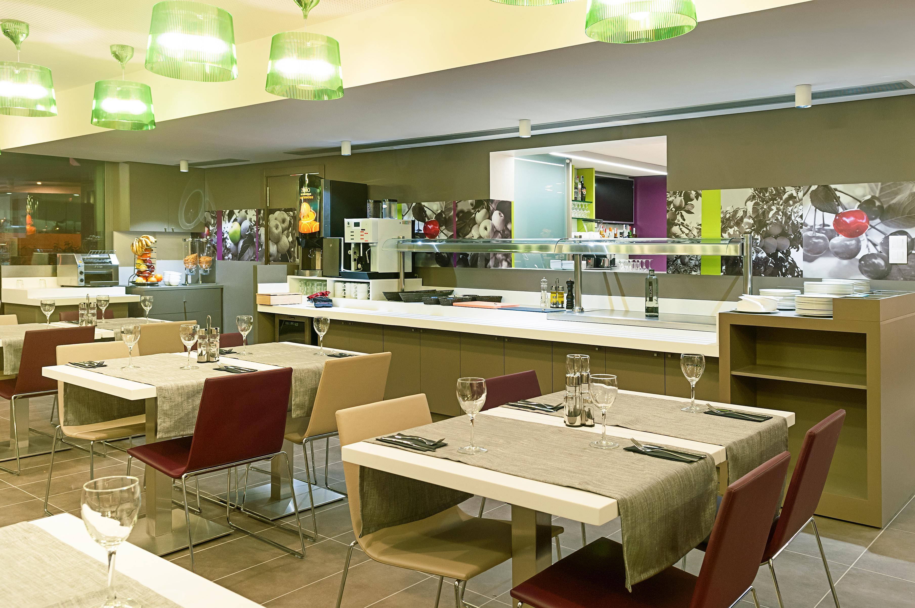 Hotel Ibis Styles Lleida Torrefarrera מראה חיצוני תמונה