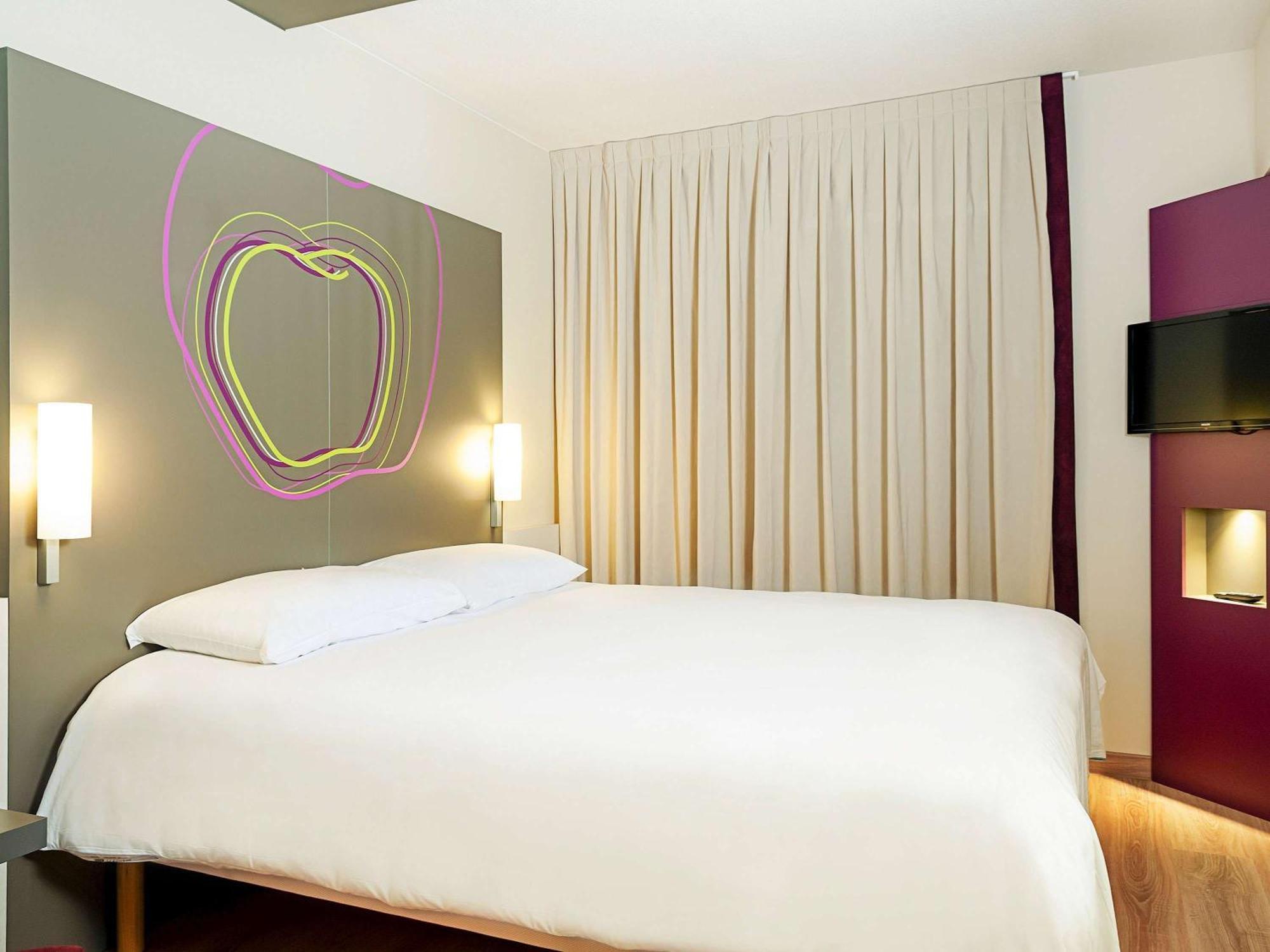 Hotel Ibis Styles Lleida Torrefarrera מראה חיצוני תמונה
